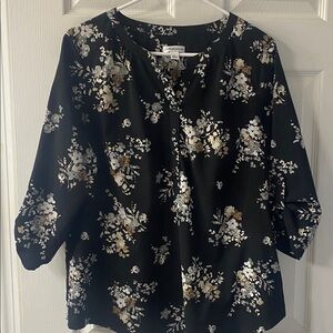 Croft & Barrow Black Floral Top